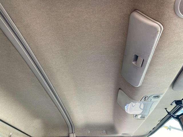 ファイター アルミウイング格納ＰＧワイド６２００ボディ２．５５トン積載　ワイド６２００ボディ格納ゲートラッシング２段２．５５トン積載　ベッド集中ロック電格ミラーバックモニターＥＴＣＡＢＳＰＳＰＷエアバック坂道補助燃焼装置アドブルー中型トラック４トンベット４ｔパワーゲート（70枚目）