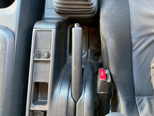 ヒノレンジャー 後輪エアサス　低温－３０℃　６２００ボディ　標準　格納ＰＧ　後輪エアサス低温－３０℃６２００ボディ標準格納ゲート左サイド扉２．９ｔ積載　ラッシング２段システムフロアカーナビリモコン付電格ミラー　集中ロック燃焼装置冷凍機スタート時１．５℃２時間後－２３．５℃確認（68枚目）