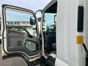 いすゞ冷蔵冷凍車バン-5℃ワイド格納ゲートリアエアサス中温 2.7トン積載中温設定-5℃ワイド6200ボディ後輪エアサス格納ゲート左サイド扉システムフロアラッシング1段三菱パワーゲート4トントラック240馬力4HK1極東MT6ベッド菱重べットサイドドア中型(63枚目)