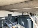 冷蔵冷凍バン２．４５トン積載リアエアサス－３０℃格納ゲート　冷凍冷蔵４トン中型トラック８トン限定免許６Ｍ６０マニュアル２．４５トン積載６２００ワイド低温左サイド扉格納ＰＧ後輪エアサス坂道補助ベッドラッシング２段集中ロック電格ミラーバックモニターＥＴＣフルハーフ（34枚目）