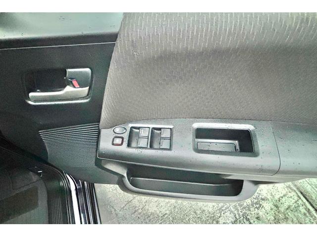 フリード Ｇ　ジャストセレクション　ＥＴＣ　バックカメラ　ナビ　ＴＶ　両側スライド・片側電動　スマートキー　電動格納ミラー　３列シート　ウォークスルー　ＣＶＴ　ＣＤ　ＤＶＤ再生　Ｂｌｕｅｔｏｏｔｈ　盗難防止システム　衝突安全ボディ（14枚目）