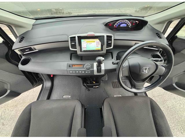 フリード Ｇ　ジャストセレクション　ＥＴＣ　バックカメラ　ナビ　ＴＶ　両側スライド・片側電動　スマートキー　電動格納ミラー　３列シート　ウォークスルー　ＣＶＴ　ＣＤ　ＤＶＤ再生　Ｂｌｕｅｔｏｏｔｈ　盗難防止システム　衝突安全ボディ（36枚目）