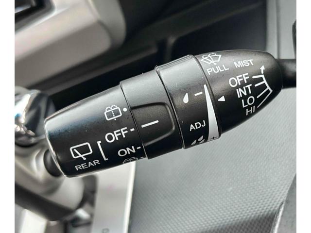 フリード Ｇ　ジャストセレクション　ＥＴＣ　バックカメラ　ナビ　ＴＶ　両側スライド・片側電動　スマートキー　電動格納ミラー　３列シート　ウォークスルー　ＣＶＴ　ＣＤ　ＤＶＤ再生　Ｂｌｕｅｔｏｏｔｈ　盗難防止システム　衝突安全ボディ（44枚目）