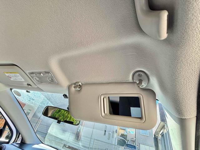 アクア S ETC バックカメラ ナビ TV アルミホイール スマートキー アイドリングストップ 電動格納ミラー CVT 衝突安全ボディ 記録簿 ABS ESC CD エアコン パワーステアリング(34枚目)