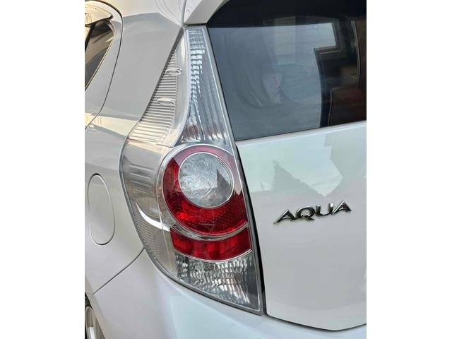 アクア S ETC バックカメラ ナビ TV アルミホイール スマートキー アイドリングストップ 電動格納ミラー CVT 衝突安全ボディ 記録簿 ABS ESC CD エアコン パワーステアリング(68枚目)