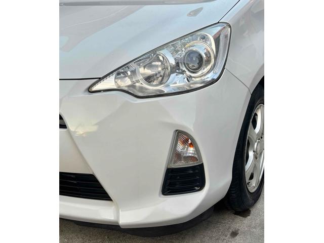 アクア S ETC バックカメラ ナビ TV アルミホイール スマートキー アイドリングストップ 電動格納ミラー CVT 衝突安全ボディ 記録簿 ABS ESC CD エアコン パワーステアリング(71枚目)