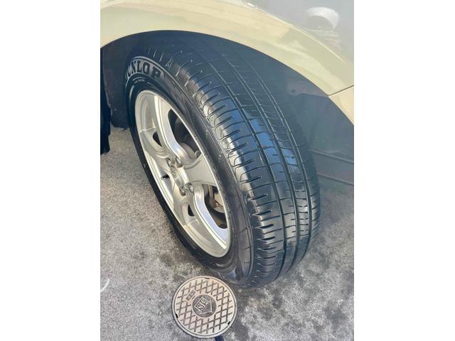 アクア S ETC バックカメラ ナビ TV アルミホイール スマートキー アイドリングストップ 電動格納ミラー CVT 衝突安全ボディ 記録簿 ABS ESC CD エアコン パワーステアリング(74枚目)