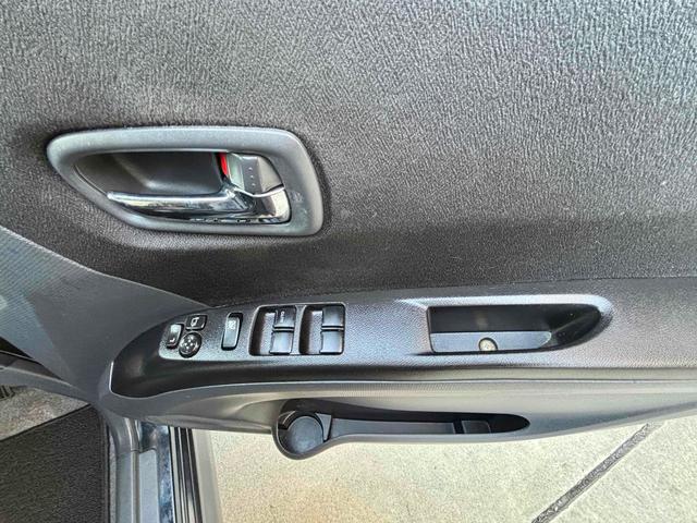 ソリオバンディット ベースグレード ETC バックカメラ ナビ TV 両側電動スライドドア オートライト HID スマートキー 電動格納ミラー ウォークスルー CVT アルミホイール CD DVD再生 USB Bluetooth 記録簿(14枚目)