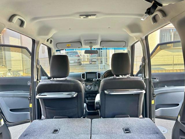 ソリオバンディット ベースグレード ETC バックカメラ ナビ TV 両側電動スライドドア オートライト HID スマートキー 電動格納ミラー ウォークスルー CVT アルミホイール CD DVD再生 USB Bluetooth 記録簿(26枚目)