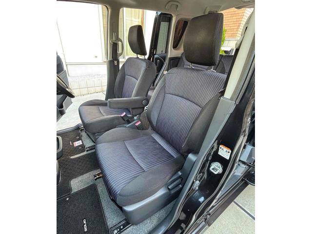 ソリオバンディット ベースグレード ETC バックカメラ ナビ TV 両側電動スライドドア オートライト HID スマートキー 電動格納ミラー ウォークスルー CVT アルミホイール CD DVD再生 USB Bluetooth 記録簿(37枚目)