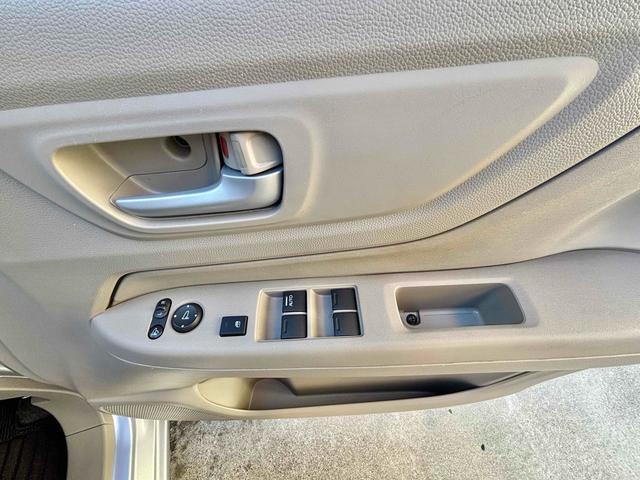 N-WGN G ETC バックカメラ ナビ TV 衝突被害軽減システム スマートキー アイドリングストップ 電動格納ミラー CVT 盗難防止システム ABS ESC CD DVD再生 USB(14枚目)