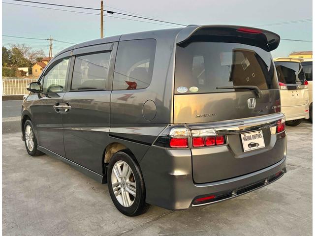 ステップワゴン スパーダＳ　Ｚ　ＨＤＤナビパッケージ　ＥＴＣ　バックカメラ　ナビ　ＴＶ　両側スライド・片側電動　ＨＩＤ　キーレスエントリー　電動格納ミラー　後席モニター　３列シート　ウォークスルー　ＡＴ　アルミホイール　ＣＤ　Ｂｌｕｅｔｏｏｔｈ（7枚目）