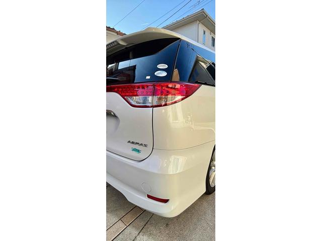 エスティマ ２．４アエラス　Ｇエディション　ＥＴＣ　バックカメラ　ナビ　ＴＶ　オートクルーズコントロール　両側電動スライドドア　ＨＩＤ　スマートキー　電動格納ミラー　後席モニター　３列シート　ウォークスルー　オットマン　ＣＶＴ　アルミホイール（72枚目）