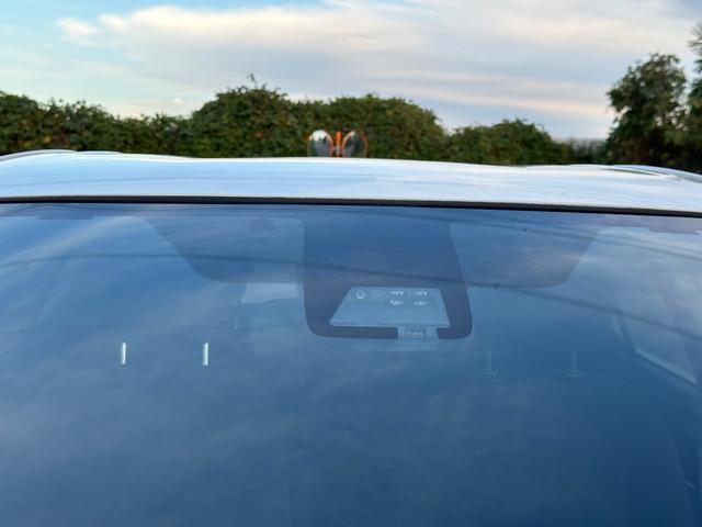 アクア G 誤発進抑制機能 セキュリティー デュアルエアバック I-STOP 衝突安全ボディ パワーウィンドウ ESC ATエアコン ABS パワーステアリング オートライト オートクルーズ 運転席エアバッグ(28枚目)