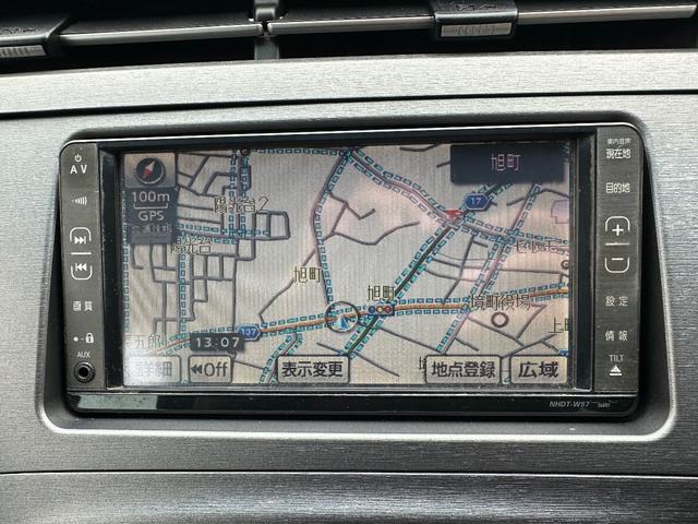 プリウス S アイドリングストップ搭載 インテリキー デュアルエアバック エアB イモビライザー AUTOエアコン 横スベリ防止 衝突安全ボディ ABS サイドエアバッグ パワーステアリング パワーウィンドウ(17枚目)