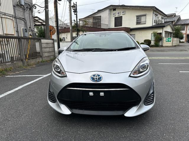 アクア S 禁煙 格納ミラー 車線逸脱警報システム BLUETOOTH キーレスエントリ 安全ボディ LEDヘッドライト ドラレコ付 イモビ ナビ&TV オートエアコン デュアルエアバック ESC Bカメラ(7枚目)