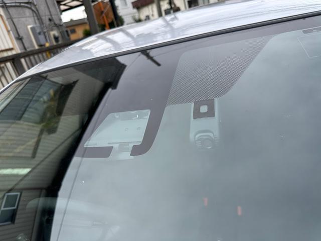 アクア S 禁煙 格納ミラー 車線逸脱警報システム BLUETOOTH キーレスエントリ 安全ボディ LEDヘッドライト ドラレコ付 イモビ ナビ&TV オートエアコン デュアルエアバック ESC Bカメラ(24枚目)