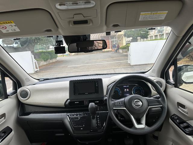 デイズ Ｘ　コーナーソナー　オートマチックハイビーム　踏み間違え防止　横滑防止装置　Ａライト　スマートキー　イモビライザー　バックカメラ　アイドリングストップ　キーレス　フルオートエアコン　衝突安全ボディ　ＷＡＢ（9枚目）