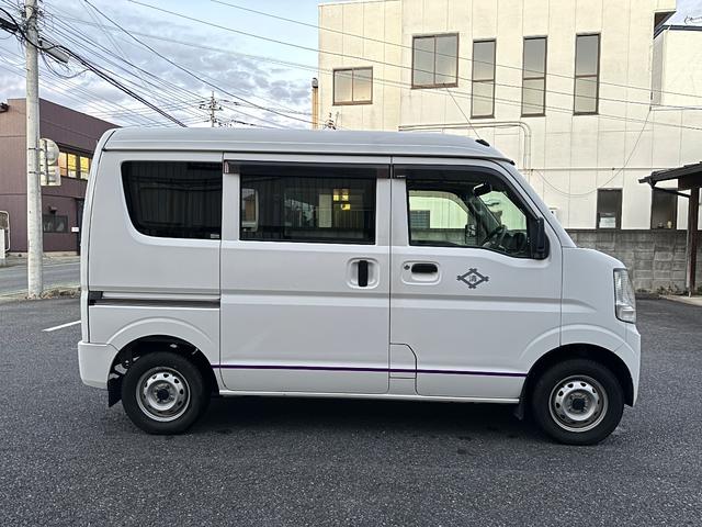 エブリイ ＰＡリミテッド　盗難防止　禁煙　衝撃安全ボディー　キーレスキー　助手席エアバック　エアバック　ＥＴＣ　パワステ　ＡＣ　ＡＢＳ　レーダーブレーキ装着車（5枚目）