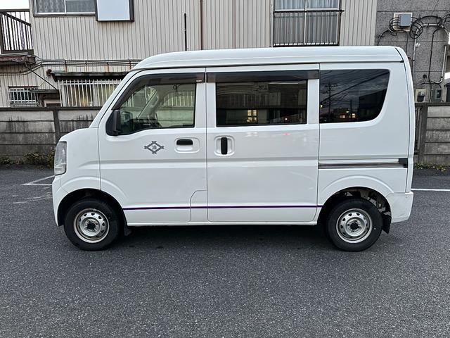 エブリイ ＰＡリミテッド　盗難防止　禁煙　衝撃安全ボディー　キーレスキー　助手席エアバック　エアバック　ＥＴＣ　パワステ　ＡＣ　ＡＢＳ　レーダーブレーキ装着車（6枚目）