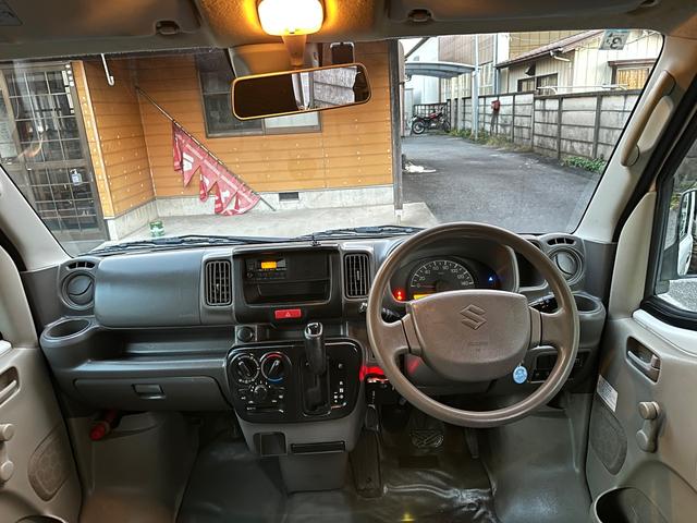 エブリイ ＰＡリミテッド　盗難防止　禁煙　衝撃安全ボディー　キーレスキー　助手席エアバック　エアバック　ＥＴＣ　パワステ　ＡＣ　ＡＢＳ　レーダーブレーキ装着車（9枚目）