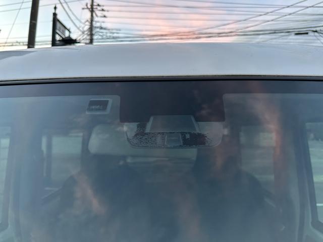 エブリイ ＰＡリミテッド　盗難防止　禁煙　衝撃安全ボディー　キーレスキー　助手席エアバック　エアバック　ＥＴＣ　パワステ　ＡＣ　ＡＢＳ　レーダーブレーキ装着車（18枚目）