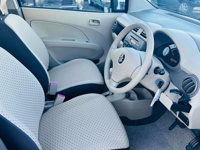 アルト Ｆ　キーレスエントリー　ＡＴ　盗難防止システム　ＣＤ　衝突安全ボディ　エアコン　パワーステアリング　パワーウィンドウ（5枚目）