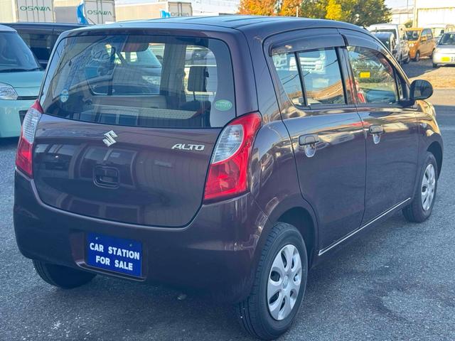 アルト Ｆ　キーレスエントリー　ＡＴ　盗難防止システム　ＣＤ　衝突安全ボディ　エアコン　パワーステアリング　パワーウィンドウ（16枚目）