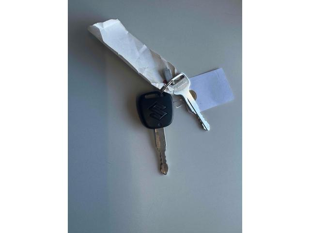 アルト Ｆ　キーレスエントリー　ＡＴ　盗難防止システム　ＣＤ　衝突安全ボディ　エアコン　パワーステアリング　パワーウィンドウ（33枚目）