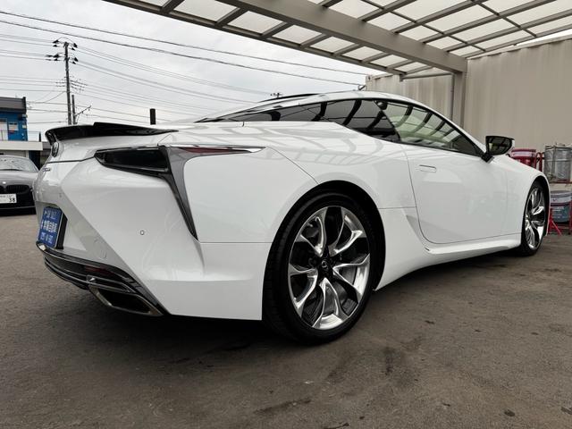 LC LC500 Lパッケージ マークレビンソン ガラスルーフ 白革シート パンテーラセキュリティー スペアキー 記録簿 純正21AW BSM ナビ フルセグ ETC2.0(33枚目)