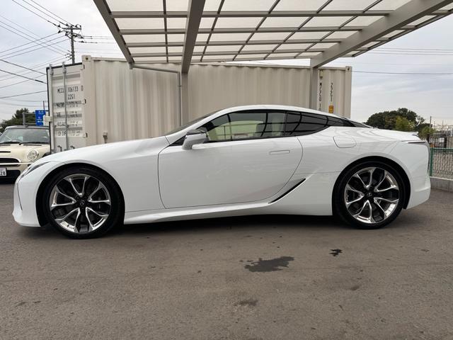LC LC500 Lパッケージ マークレビンソン ガラスルーフ 白革シート パンテーラセキュリティー スペアキー 記録簿 純正21AW BSM ナビ フルセグ ETC2.0(36枚目)