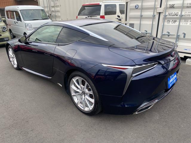 ＬＣ ＬＣ５００ｈ　Ｌパッケージ　赤革シート　パノラマガラスルーフ　ナビ　フルセグ　バックモニター　ＥＴＣ２．０　レクサスセーフティーセンス　ＢＳＭ　プリクラッシュセーフティー　ＢＬＵＥＴＯＯＴＨ（22枚目）