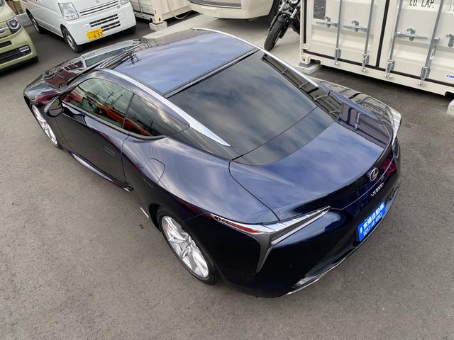 ＬＣ ＬＣ５００ｈ　Ｌパッケージ　赤革シート　パノラマガラスルーフ　ナビ　フルセグ　バックモニター　ＥＴＣ２．０　レクサスセーフティーセンス　ＢＳＭ　プリクラッシュセーフティー　ＢＬＵＥＴＯＯＴＨ（23枚目）