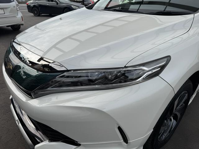 ハリアー プレミアム メタル アンド レザーパッケージ 買取車 モデリスタエアロ 記録簿 カードキー スペアキー フルセグ 走行中TV視聴 本革シート ナビ ETC 純正AW(2枚目)