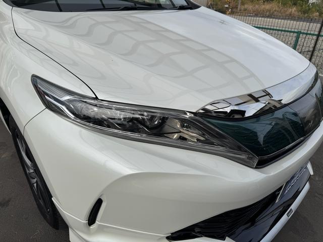 ハリアー プレミアム メタル アンド レザーパッケージ 買取車 モデリスタエアロ 記録簿 カードキー スペアキー フルセグ 走行中TV視聴 本革シート ナビ ETC 純正AW(3枚目)
