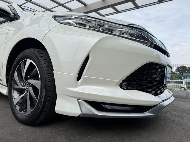 ハリアー プレミアム メタル アンド レザーパッケージ 買取車 モデリスタエアロ 記録簿 カードキー スペアキー フルセグ 走行中TV視聴 本革シート ナビ ETC 純正AW(19枚目)