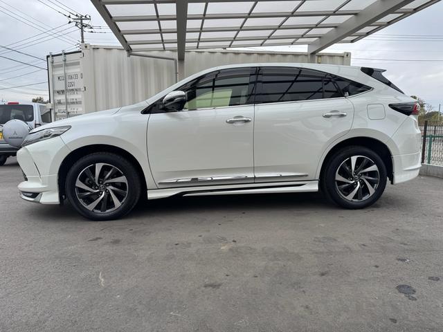 ハリアー プレミアム メタル アンド レザーパッケージ 買取車 モデリスタエアロ 記録簿 カードキー スペアキー フルセグ 走行中TV視聴 本革シート ナビ ETC 純正AW(35枚目)