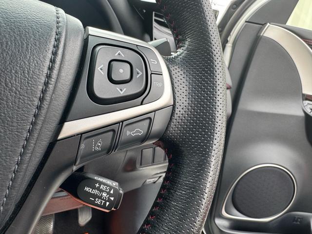 ハリアー プレミアム メタル アンド レザーパッケージ 買取車 モデリスタエアロ 記録簿 カードキー スペアキー フルセグ 走行中TV視聴 本革シート ナビ ETC 純正AW(38枚目)