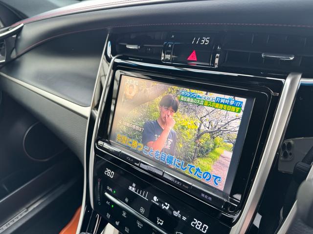 ハリアー プレミアム メタル アンド レザーパッケージ 買取車 モデリスタエアロ 記録簿 カードキー スペアキー フルセグ 走行中TV視聴 本革シート ナビ ETC 純正AW(39枚目)