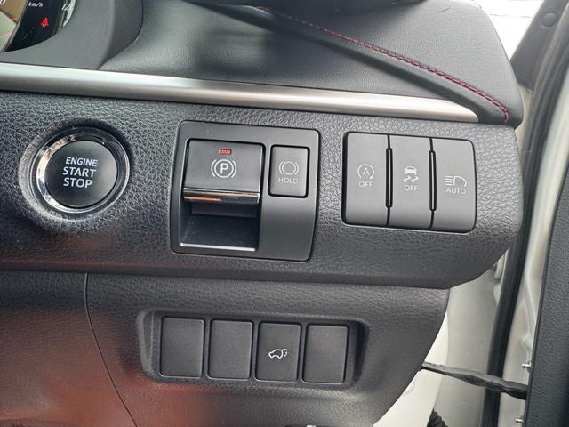 ハリアー プレミアム メタル アンド レザーパッケージ 買取車 モデリスタエアロ 記録簿 カードキー スペアキー フルセグ 走行中TV視聴 本革シート ナビ ETC 純正AW(43枚目)