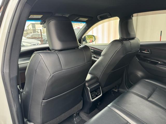 ハリアー プレミアム メタル アンド レザーパッケージ 買取車 モデリスタエアロ 記録簿 カードキー スペアキー フルセグ 走行中TV視聴 本革シート ナビ ETC 純正AW(52枚目)