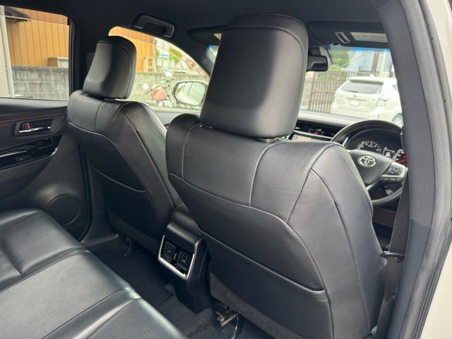 ハリアー プレミアム メタル アンド レザーパッケージ 買取車 モデリスタエアロ 記録簿 カードキー スペアキー フルセグ 走行中TV視聴 本革シート ナビ ETC 純正AW(53枚目)