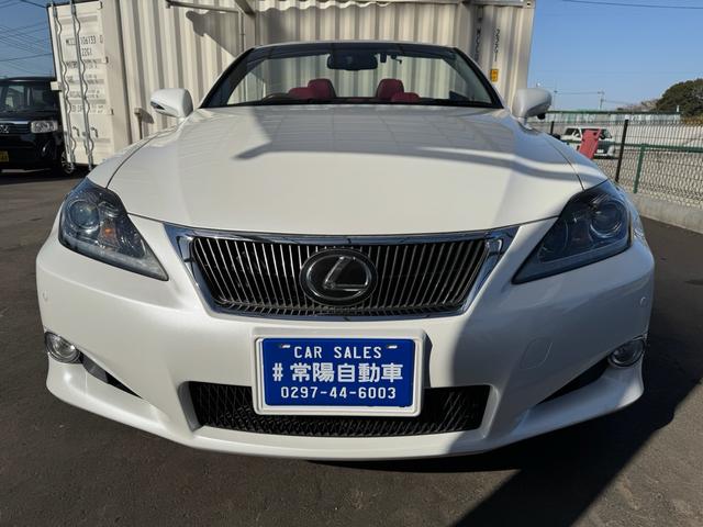 ＩＳ ＩＳ２５０Ｃ　バージョンＬ　平成２５年３月登録　ＴＯＭＳ２０インチＡＷ　赤革シート　クルーズコントロール　スペアキー　記録簿　ナビ　フルセグ　ＥＴＣ　バックカメラ　クリアランスソナー　ドラレコ（2枚目）