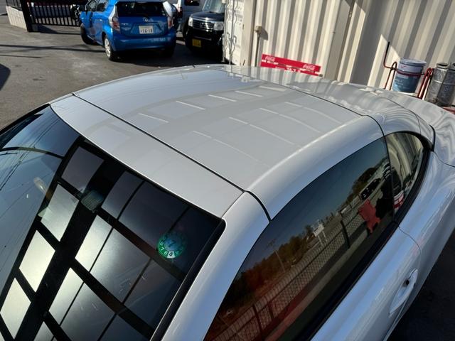 ＩＳ ＩＳ２５０Ｃ　バージョンＬ　平成２５年３月登録　ＴＯＭＳ２０インチＡＷ　赤革シート　クルーズコントロール　スペアキー　記録簿　ナビ　フルセグ　ＥＴＣ　バックカメラ　クリアランスソナー　ドラレコ（20枚目）