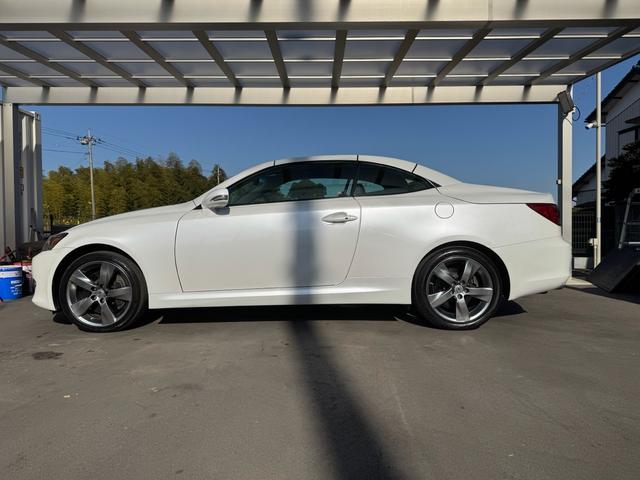 ＩＳ ＩＳ３５０Ｃ　黒革シート　記録簿　スペアキー　カードキー　純正アルミ　ナビ　フルセグ　バックカメラ　ＥＴＣ（25枚目）