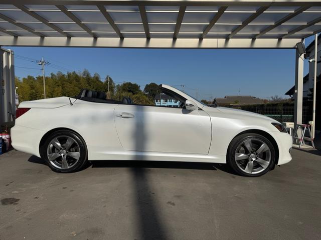 ＩＳ ＩＳ３５０Ｃ　黒革シート　記録簿　スペアキー　カードキー　純正アルミ　ナビ　フルセグ　バックカメラ　ＥＴＣ（28枚目）