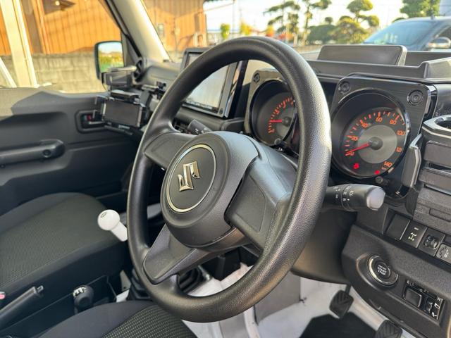 ジムニー 　ＧＩＧＥＡＲルーフラック　ディフェンダーグリル　ＭＥＴＡＬＲＯＣＫ１６インチホイール　ＷＡＲＮ電動ウインチＶＲ－Ｘ　ＷＩＬＤＧＯＯＳＥＲＶ４ウインチバンパー、マフラー　３インチリフトＦＲラテラル（38枚目）