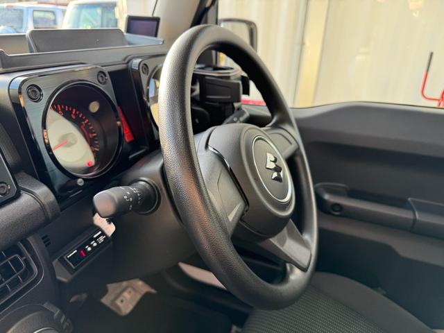 ジムニー 　ＧＩＧＥＡＲルーフラック　ディフェンダーグリル　ＭＥＴＡＬＲＯＣＫ１６インチホイール　ＷＡＲＮ電動ウインチＶＲ－Ｘ　ＷＩＬＤＧＯＯＳＥＲＶ４ウインチバンパー、マフラー　３インチリフトＦＲラテラル（39枚目）