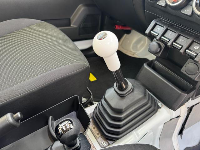 ジムニー 　ＧＩＧＥＡＲルーフラック　ディフェンダーグリル　ＭＥＴＡＬＲＯＣＫ１６インチホイール　ＷＡＲＮ電動ウインチＶＲ－Ｘ　ＷＩＬＤＧＯＯＳＥＲＶ４ウインチバンパー、マフラー　３インチリフトＦＲラテラル（40枚目）