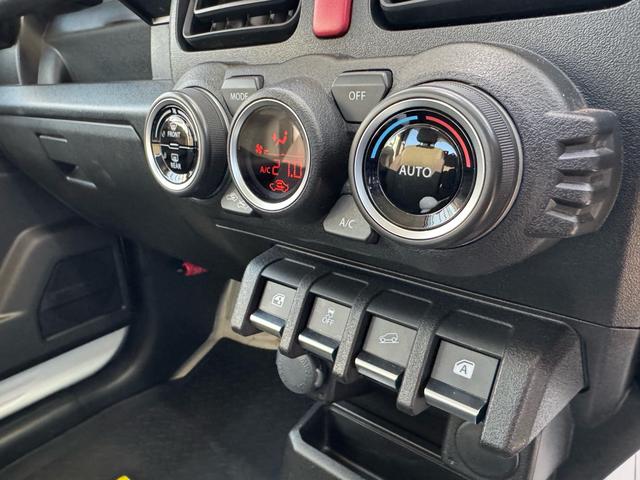 ジムニー 　ＧＩＧＥＡＲルーフラック　ディフェンダーグリル　ＭＥＴＡＬＲＯＣＫ１６インチホイール　ＷＡＲＮ電動ウインチＶＲ－Ｘ　ＷＩＬＤＧＯＯＳＥＲＶ４ウインチバンパー、マフラー　３インチリフトＦＲラテラル（43枚目）